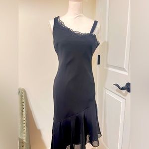 Y2K asymmetrical black lace dress